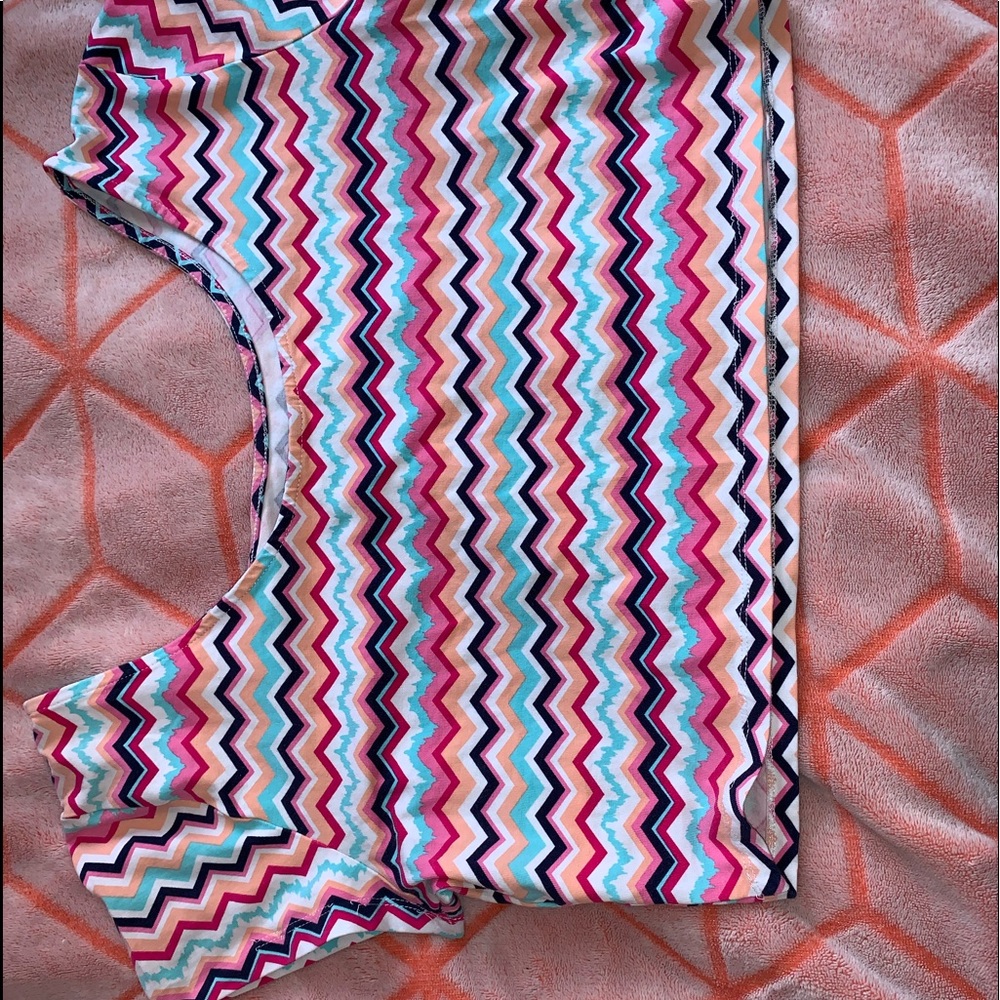 Colorful crop top!